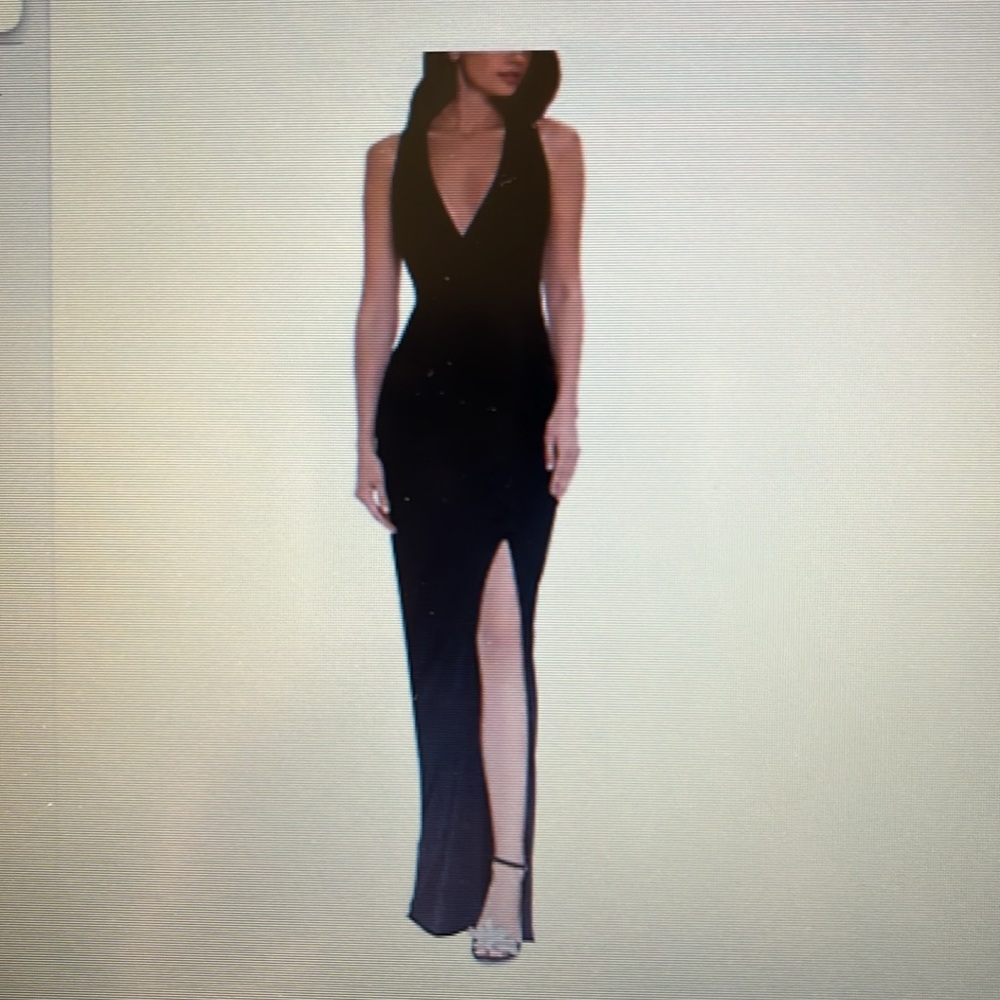 Black evening gown - Picture 4 of 7